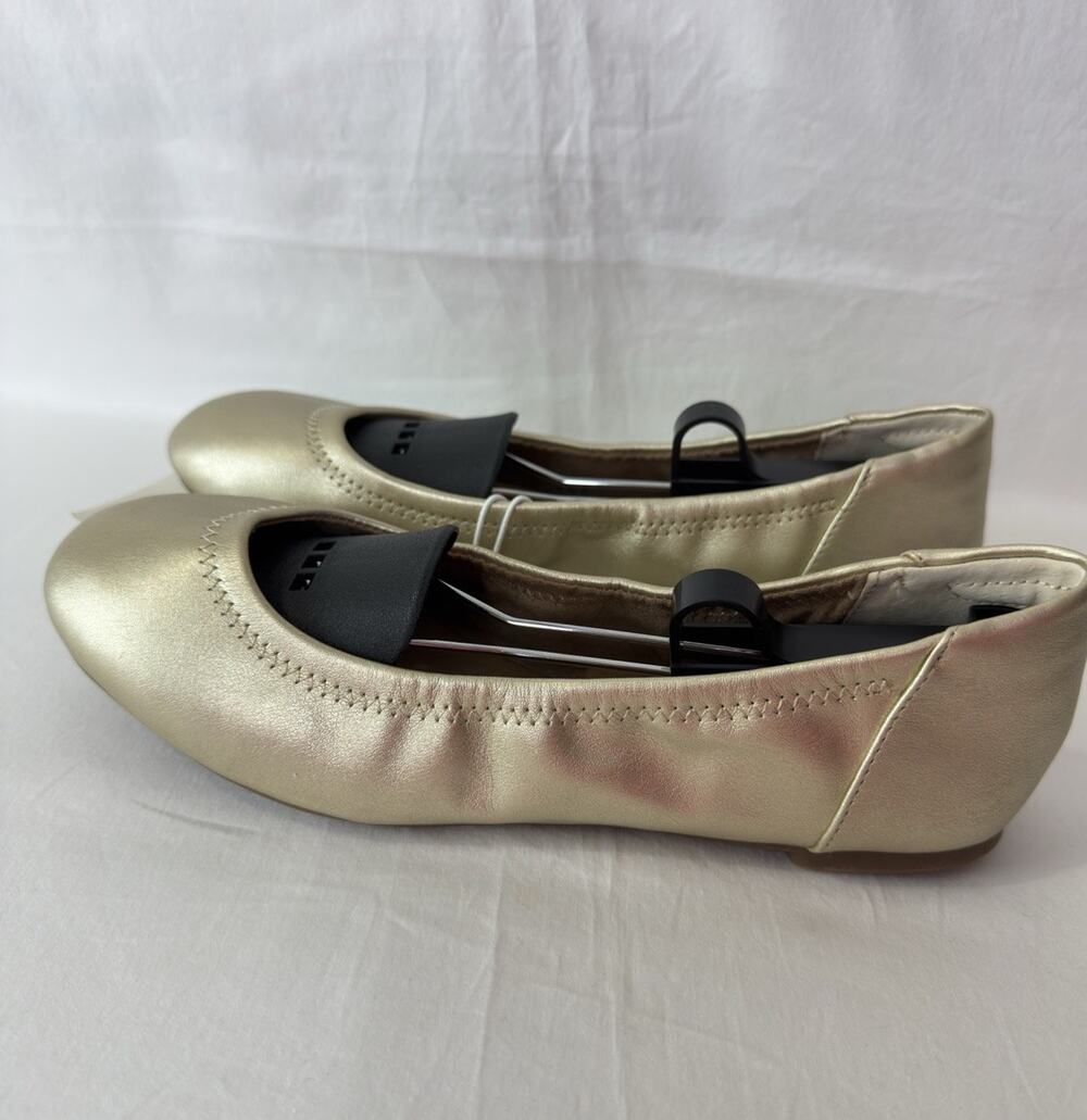 Amazon Essentials Women Belice Gold Ballet Flats Shoes Size 8W Wide NWT